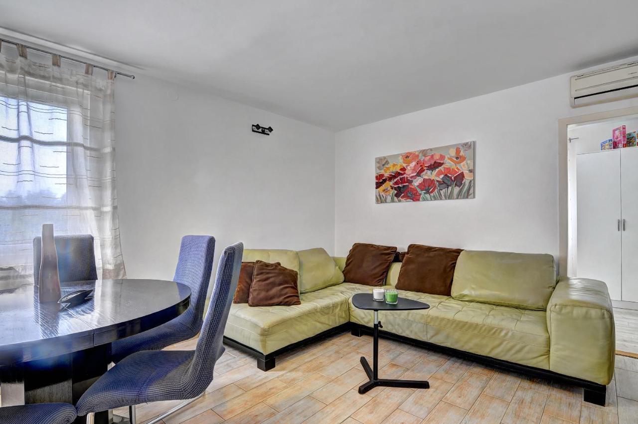 Apartament Lina Pula Zewnętrze zdjęcie